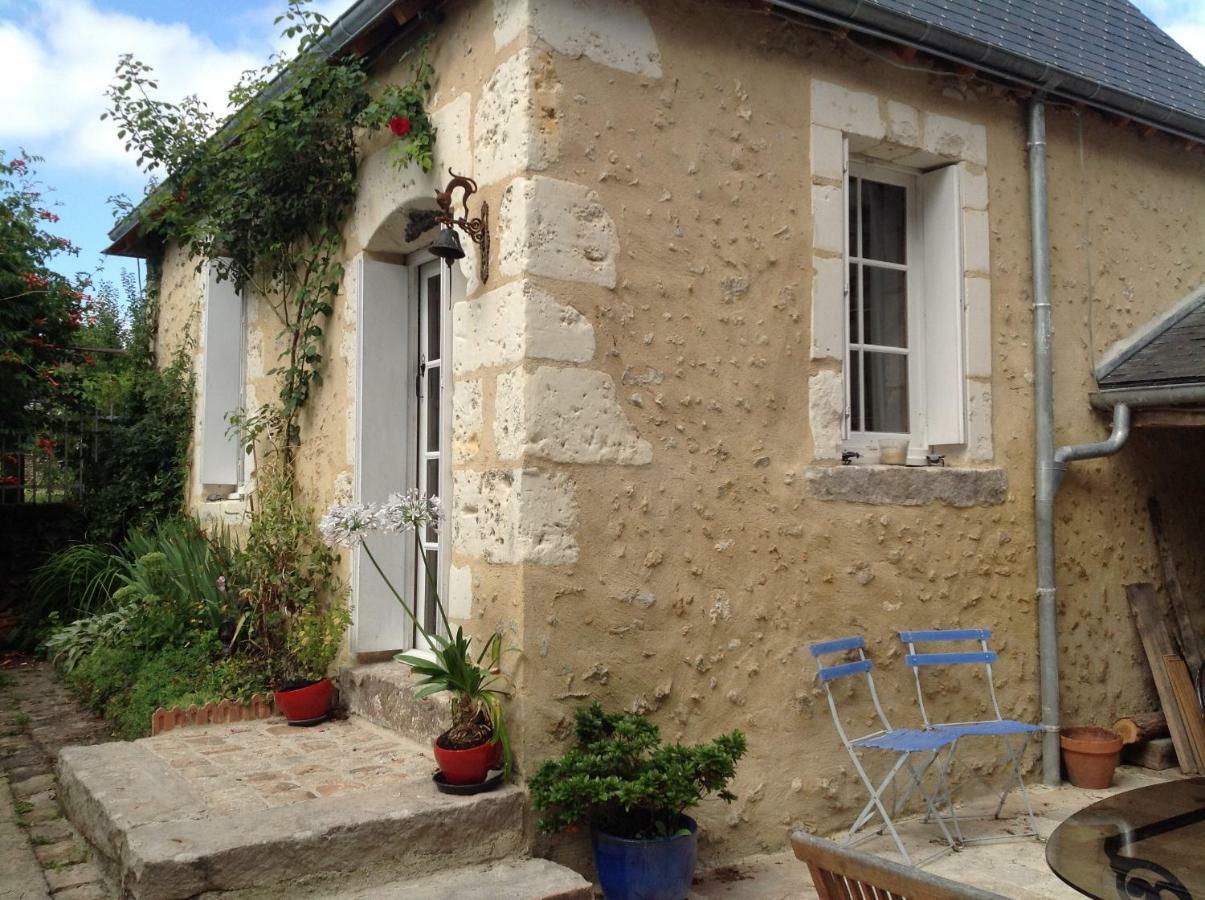 Le Chaton Rouge Saint-Pierre-du-Lorouer Exterior photo